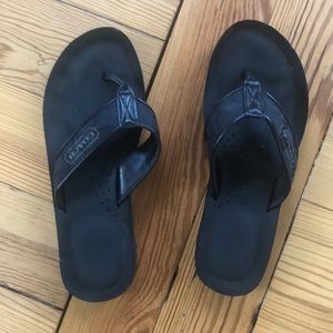 Coach flip flops size 6